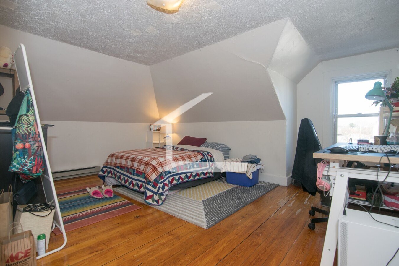 Photo - Large 3 bed unit near the Green Line and BU with parking