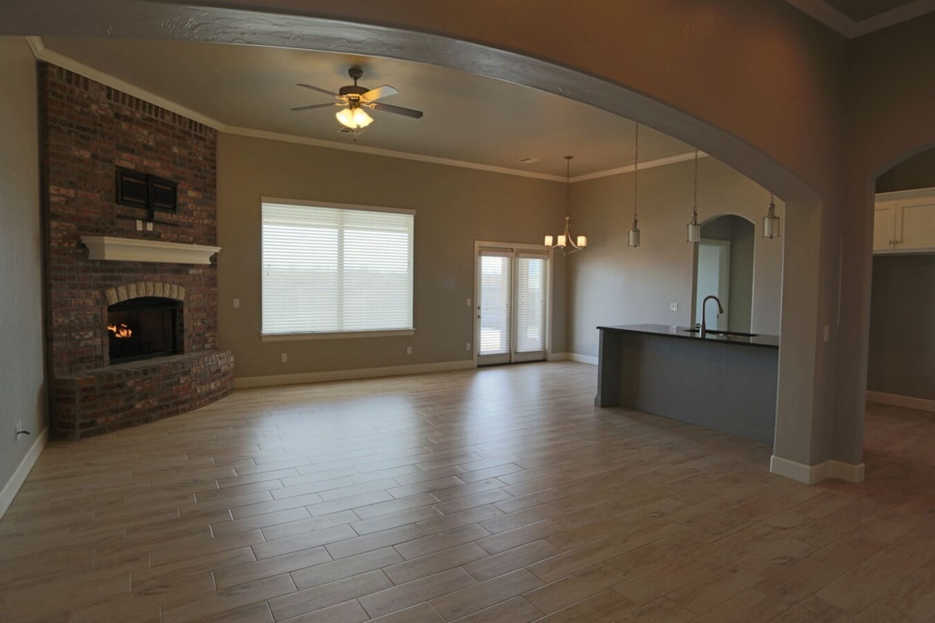 Photo - Beautiful 4 bed, 2 bath WITH an Office in Mustang Schools