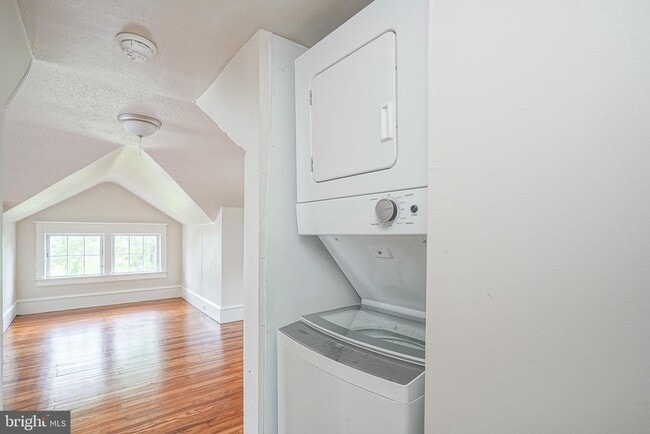 Photo - 316 9TH Ave