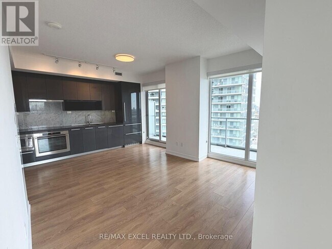 Photo - 115 McMahon Dr Unit 2810