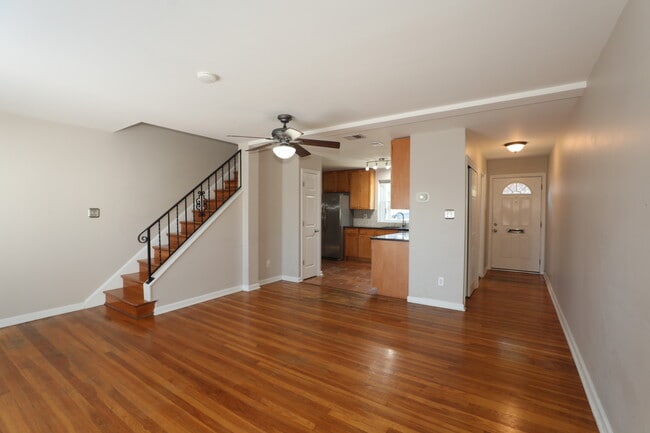 Building Photo - 209 Guthrie Ave Rental