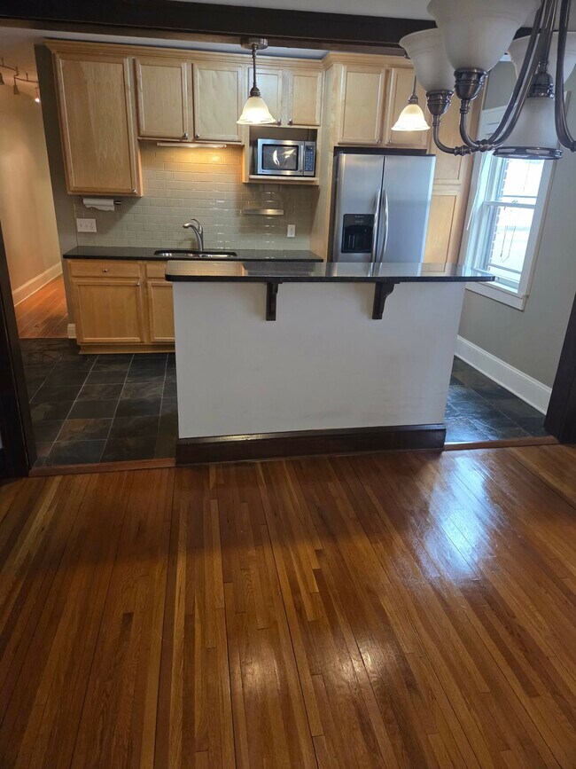 Photo - 3508 Emerson Ave S