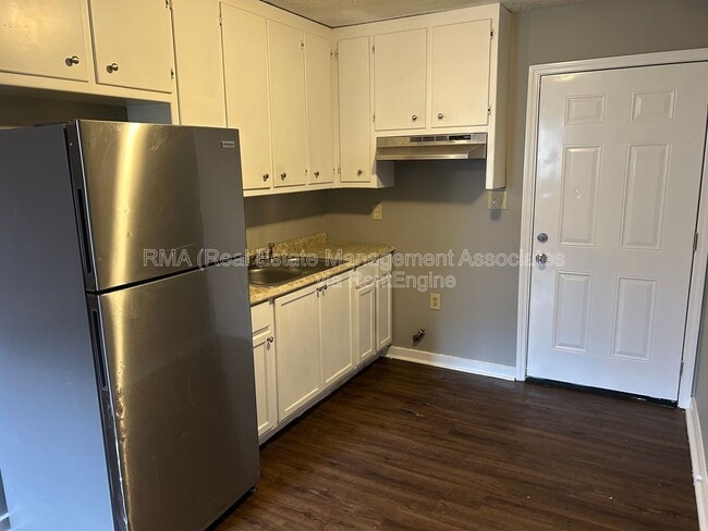 Photo - 413 N Hill St Unit C