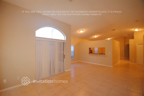 Photo - 10890 NW 46th Dr