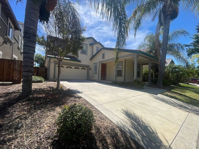 Photo - 836 Shasta Daisy Dr