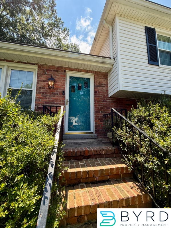 Photo - 9007 Michaux Ln