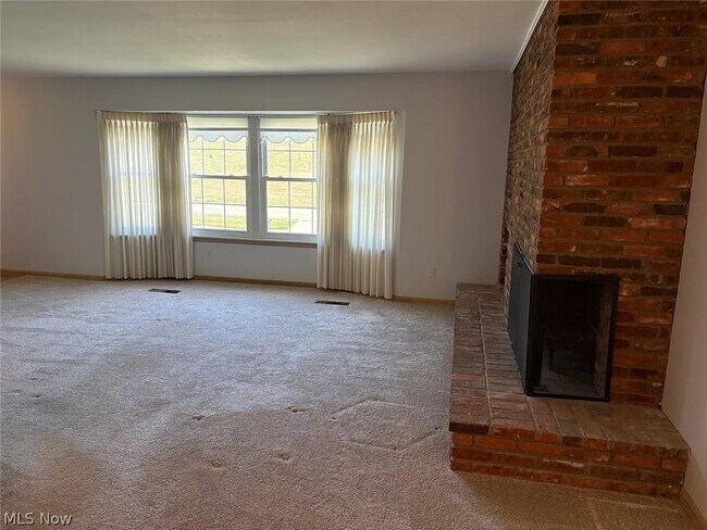 Photo - 7010 Carriage Hill Dr Unit 201