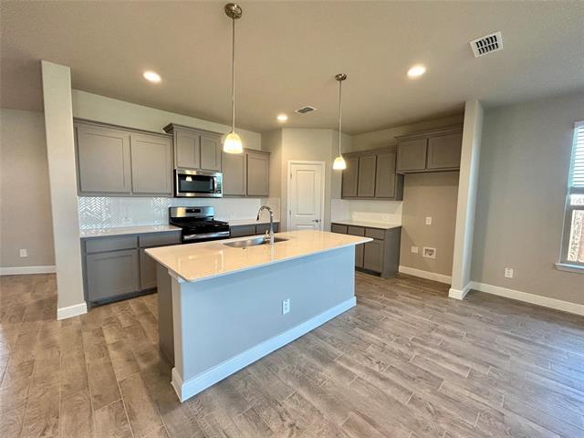 Photo - 16012 Bronte Lane