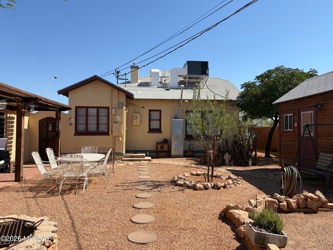 Photo - 1031 E Grant Rd