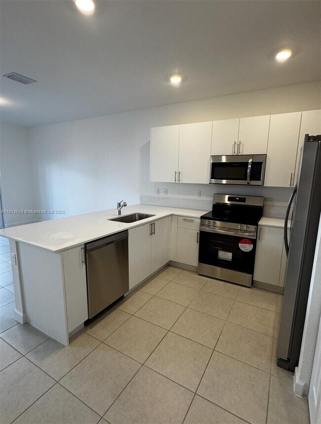 Photo - 136 SW 184th Way