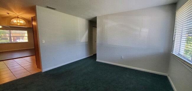 Photo - 3-Bedroom, 2-Bathroom Home for Rent in Win...