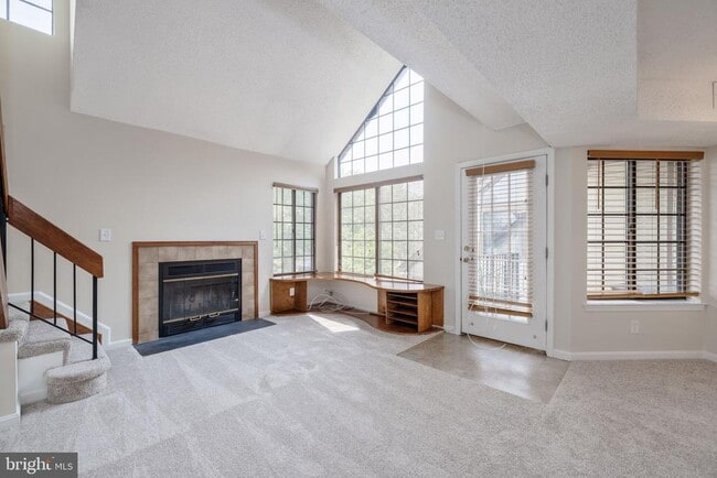 Photo - 6018 Curtier Dr Unit E