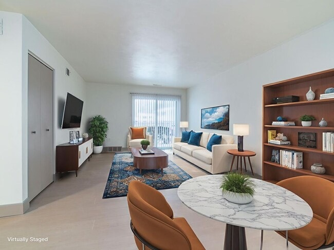 Building Photo - 55 Highland Dr