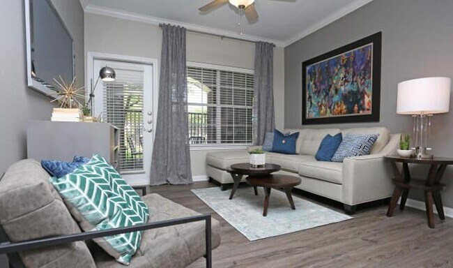 Building Photo - 1 bedroom in Houston TX 77084 Unit 1292 Rental