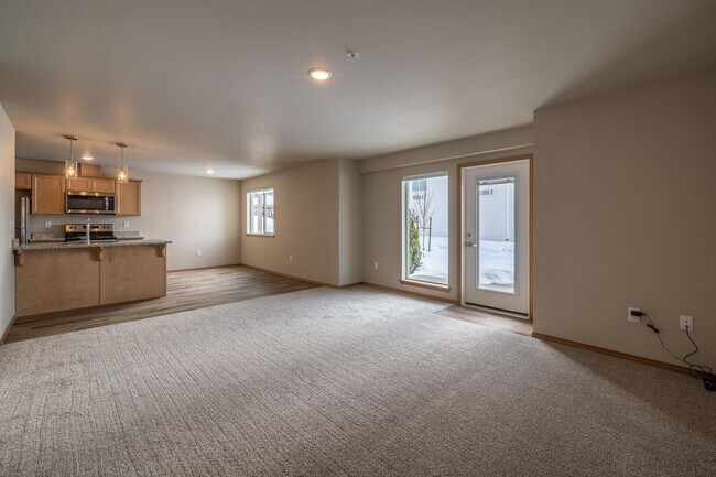 Photo - Large 2 Bedroom 2 Bath Apartment with Many Amenities Unit 211