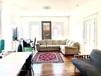 Photo - 23 Monmouth St Townhome