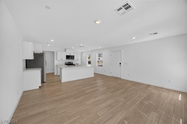 Photo - 295 Grunt Ave