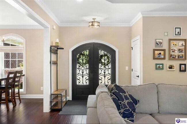 Photo - 102 Anniston Way