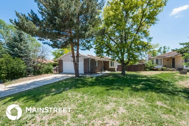 Photo - 9320 W 104th Pl