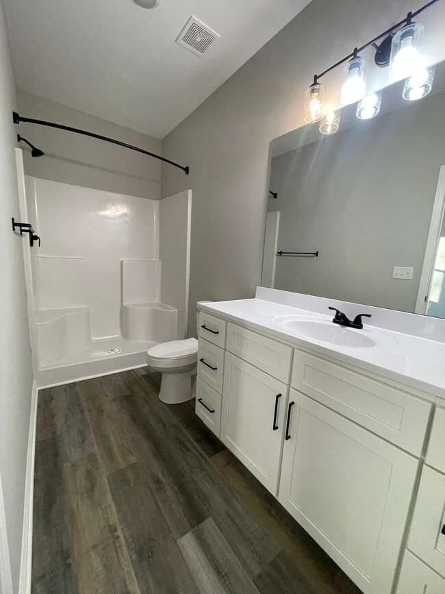 Photo - 104 Sidewinder Dr
