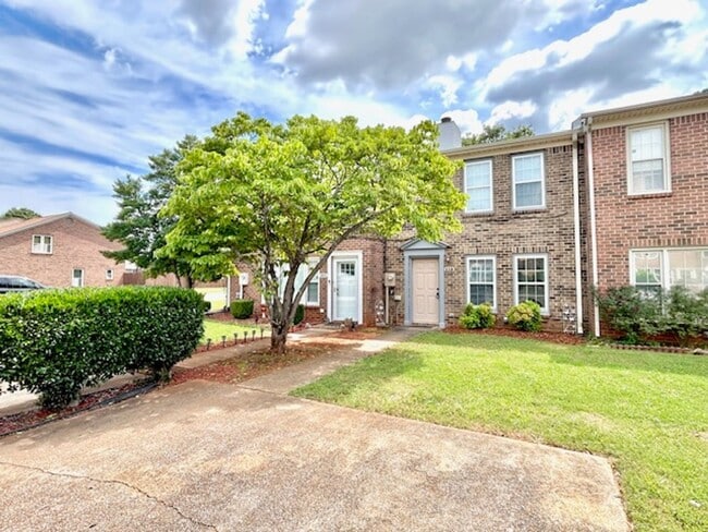 119 Crescent Cir