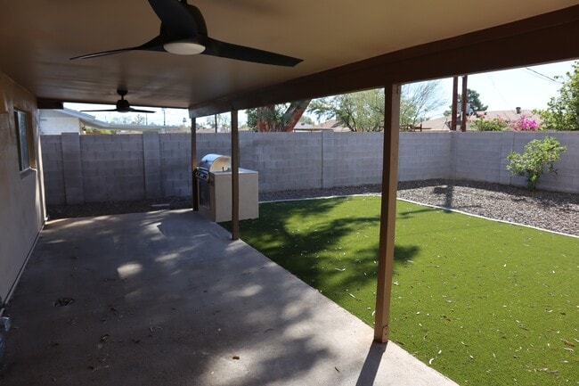 Photo - 7501 E Hubbell St