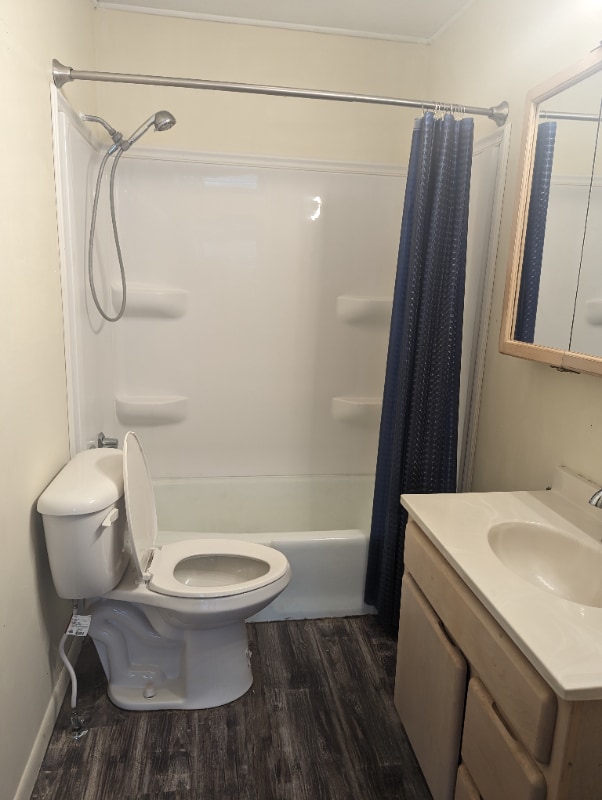 Photo - 310 River Ave E Unit 2