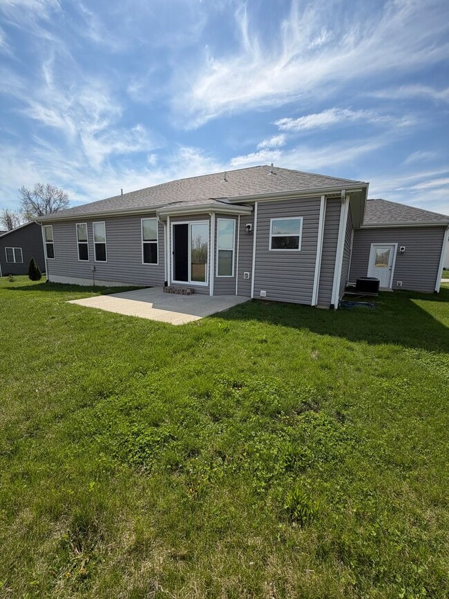 Photo - 1204 Yeats Ct