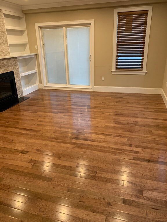 Building Photo - 7 Wendell Plz Unit #3 Rental