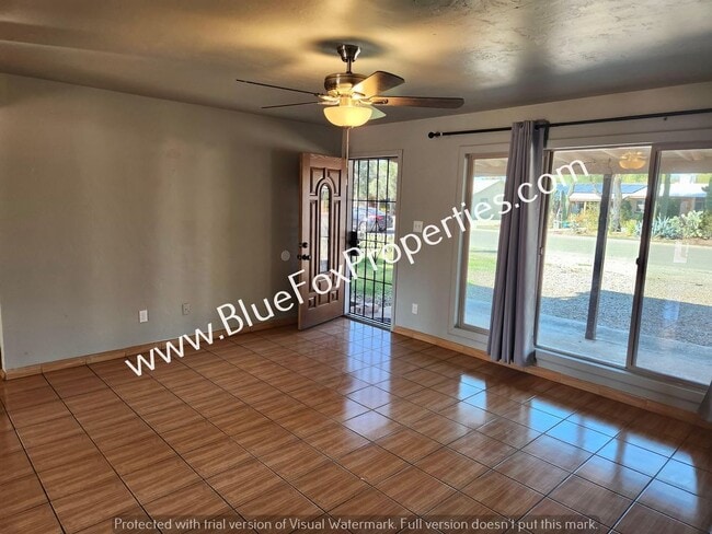 Photo - 5952 E 25th St