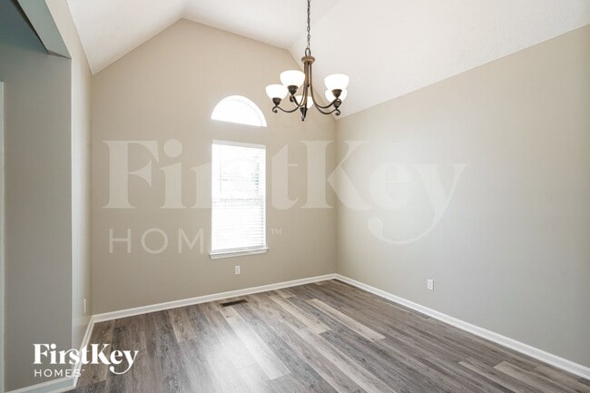 110 Earline Ave