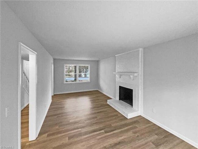 Photo - 5712 Landerwood Dr