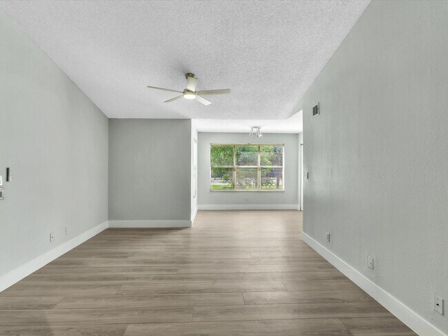 Photo - 731 Vista Isles Dr Unit 1521