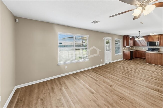 1711 Mickle Creek Dr