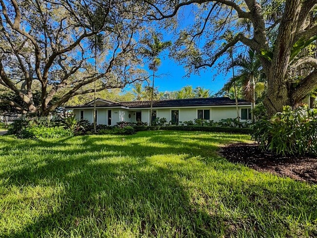 Building Photo - 7585 SW 163rd St Rental