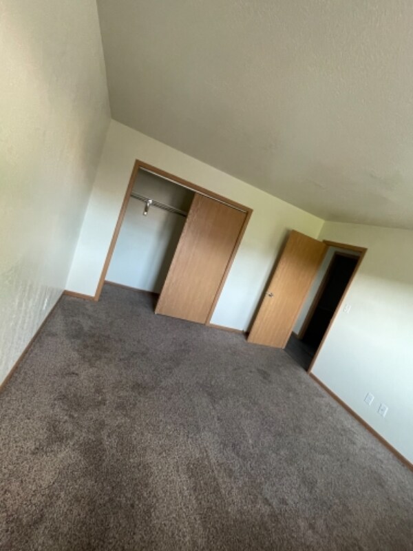 1940 Tannehill St Apartment Unit B Zanesville, OH