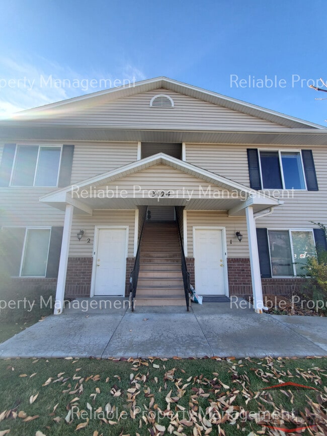 Photo - 3124 E Chasewood Dr Unit 4