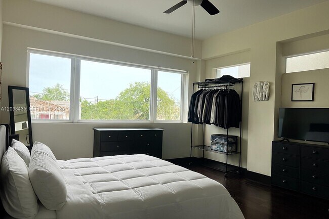 Photo - 6701 Biscayne Blvd Unit 304