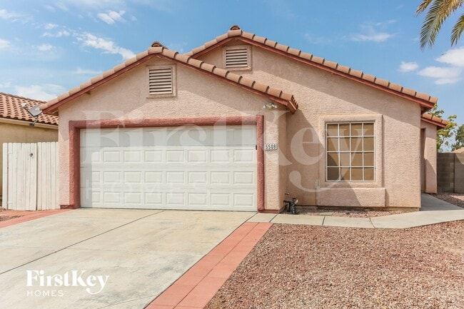 Building Photo - 5508 Crinoline Ave