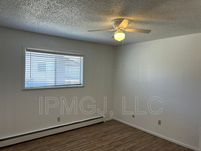 Photo - 441 Independent Ave
