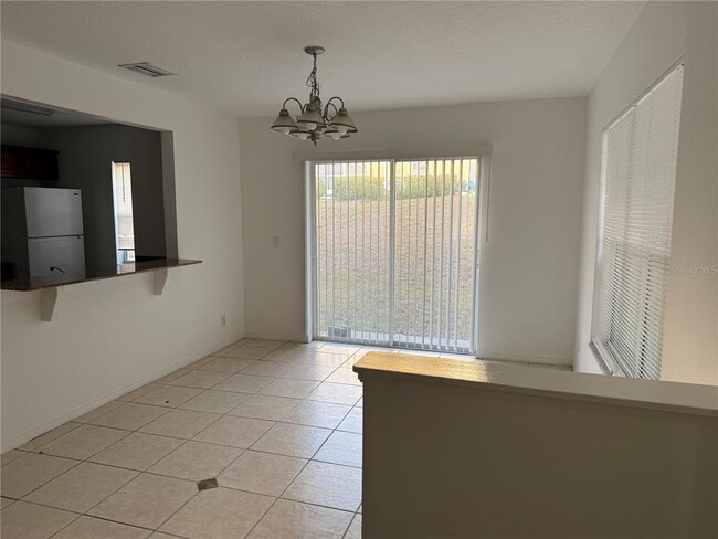 Photo - 201 Drawbridge Ln