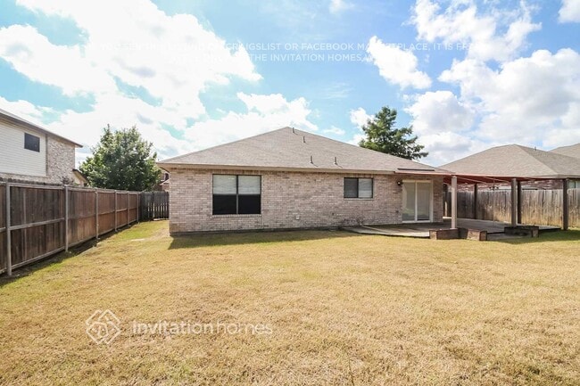 2807 Custer Dr