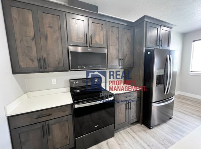 Photo - 3 Bedroom 2.5 Bathroom Town Home - 1 Car Garage