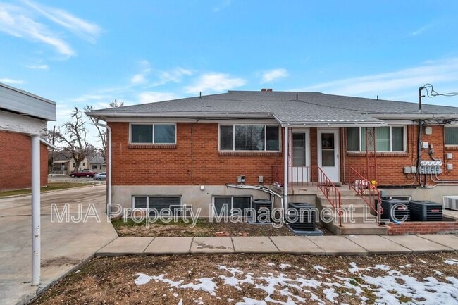 Building Photo - 2642-2642 S 800 E Unit 2638 B