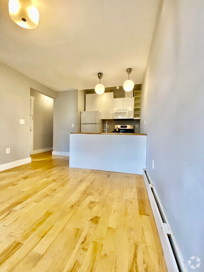 Building Photo - 71 Prospect St Unit 3 Rental