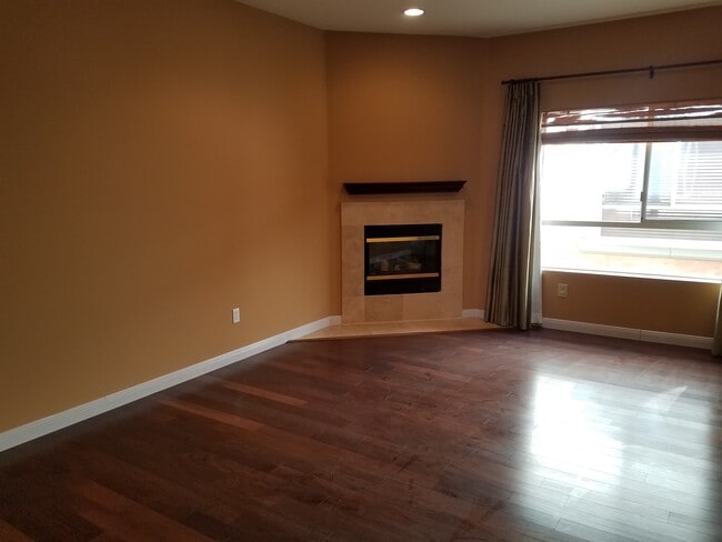 Photo - 6601 Woodley Ave Unidad 6