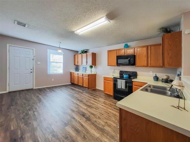 Photo - Open floorplan in Fort Worth 3/2/2