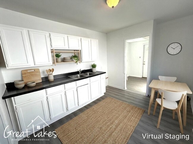 Photo - Charming 3 Bedroom 1 Bathroom now available for rent