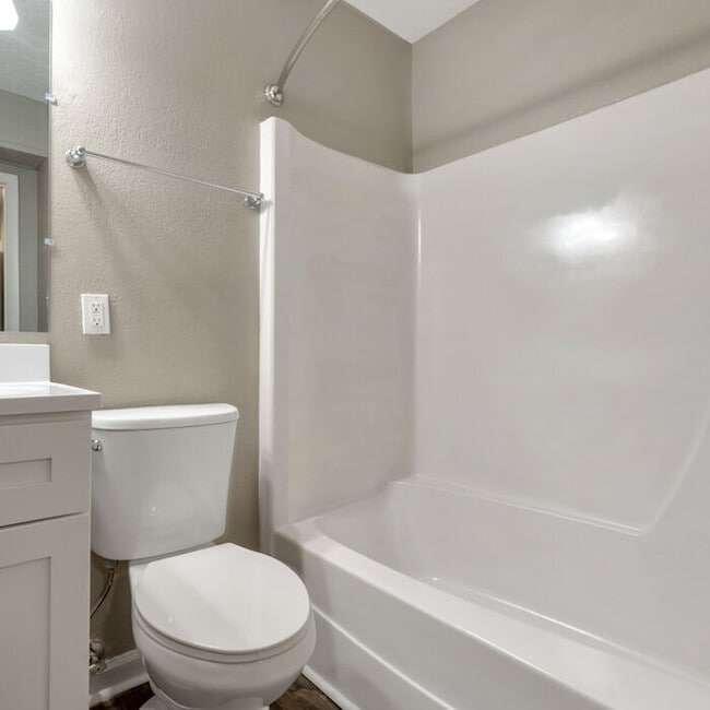 Arbor Creek Apartments For Rent in Raleigh, NC