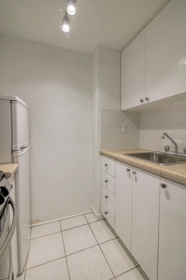 Photo - 3455 Rue Aylmer Unit 306